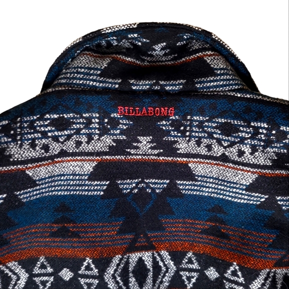 NWOT Billabong Tribal Print Cropped Jacket, Aztec Print Fashion Coat, Sz SMALL - Picture 5 of 10